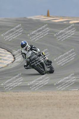 media/Sep-21-2025-Race Pace (Sun) [[98bf33ef95]]/Non Verified/1-Turns 9 and 10 (8am)/